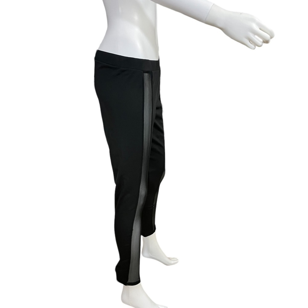Mesh Detailed Stripe Leggings
New - Picture 5 of 9